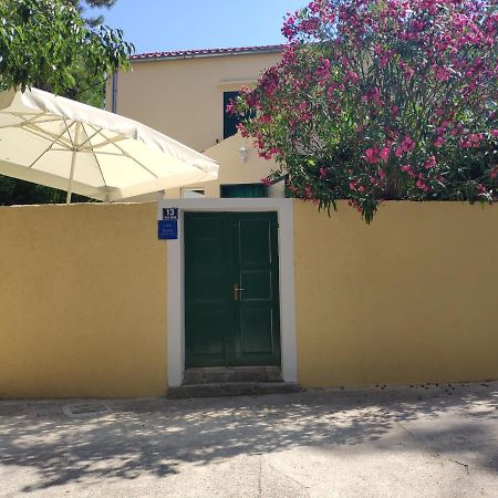Apartment Zdenka Veli Lošinj 外观 照片