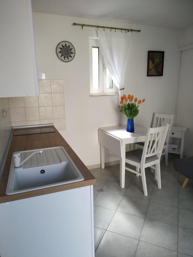 Apartment Zdenka Veli Lošinj 外观 照片