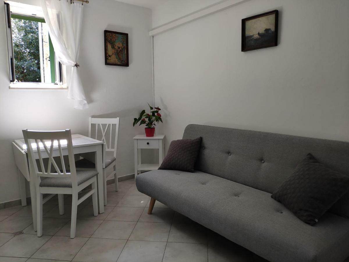 Apartment Zdenka Veli Lošinj 外观 照片