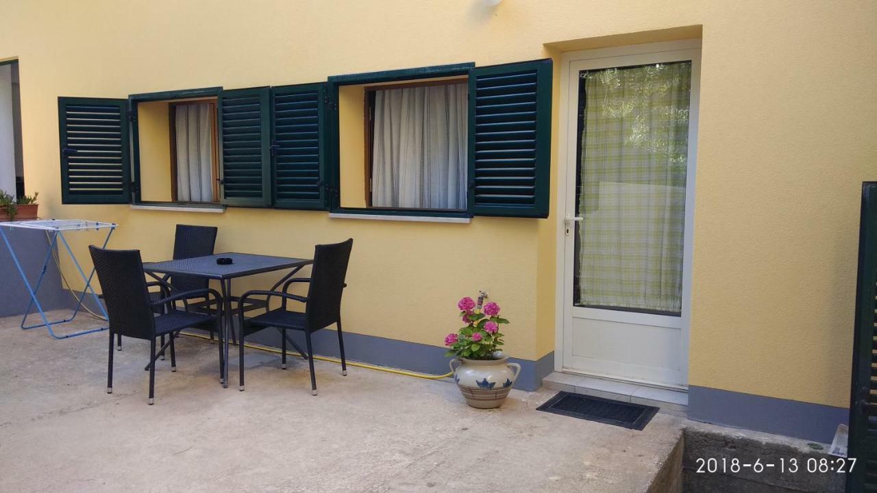 Apartment Zdenka Veli Lošinj 外观 照片