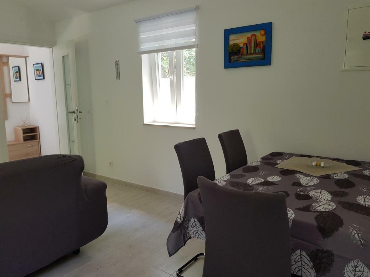 Apartment Zdenka Veli Lošinj 外观 照片